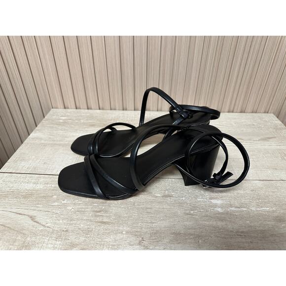 Nordstrom Rack Women Lagrange Block Heel Strappy Sandals Size 10M Black - Picture 5 of 12